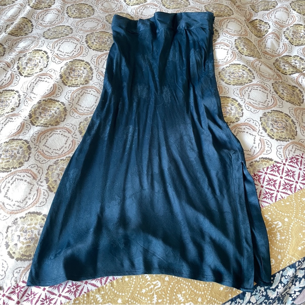 Moulinette Soeurs Anthropologie Long Pencil Skirt in Deep Teal by size
US 2